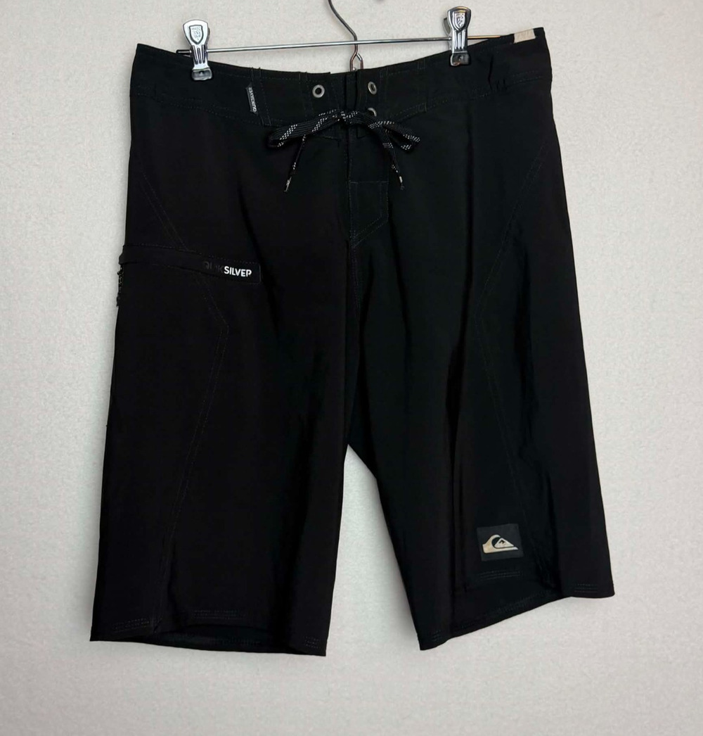 Quiksilver Men's Black Board Shorts Zipper Pocket Size 30 Drawstring Swim Trunks